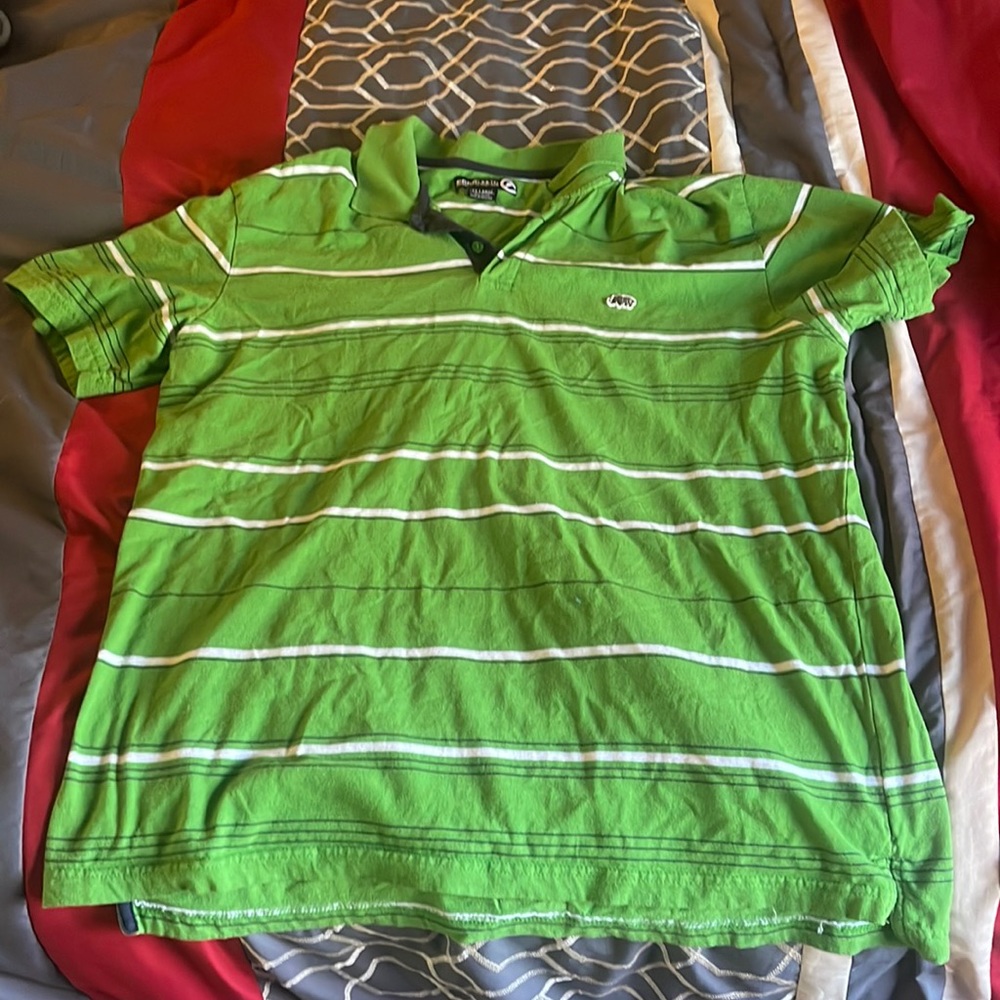Green and white striped pollo